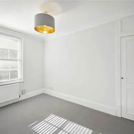 Image 6 - 43-44 Beauchamp Place, London, SW3 1NJ, United Kingdom - Room for rent