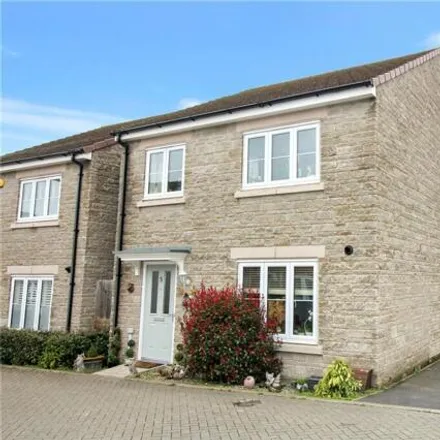 Buy this 4 bed house on Moses Mead in Wiltshire, SN5 4GA