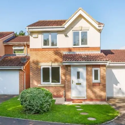 Buy this 3 bed house on Woodland Chase in York, YO30 6RE