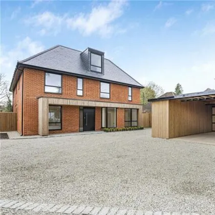 Image 1 - 353 The Meadway, Reading, RG30 4NX, United Kingdom - House for sale