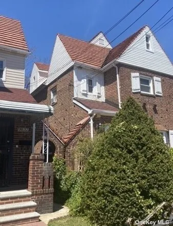 Image 3 - 130-50 228th St, Laurelton, New York, 11413 - House for sale