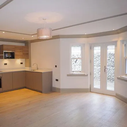 Rent this 1 bed apartment on Calverley Park Gardens in Royal Tunbridge Wells, TN1 2NF