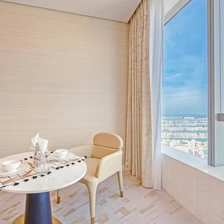 Image 1 - The Palm Tower, Shoreline Street, Palm Jumeirah, Dubai, United Arab Emirates - Apartment for rent