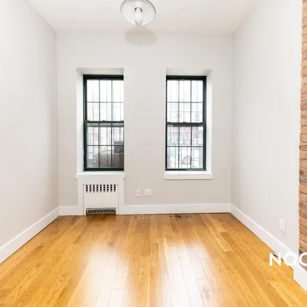 Image 4 - 246 Stanhope Street, New York, NY 11237, USA - Apartment for rent