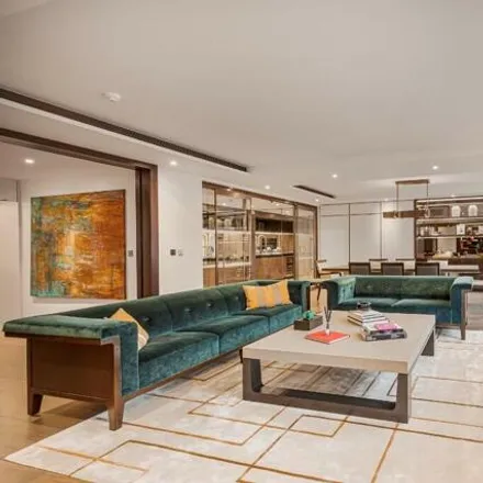 Image 1 - Curzon Mayfair, 38 Curzon Street, London, W1J 7TY, United Kingdom - Apartment for sale