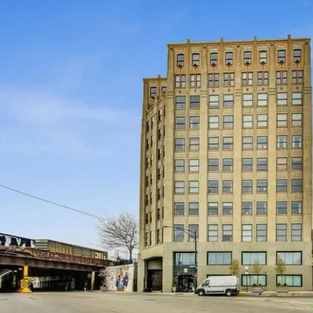 Buy this 1 bed condo on University Station in 1550 South Blue Island Avenue, Chicago