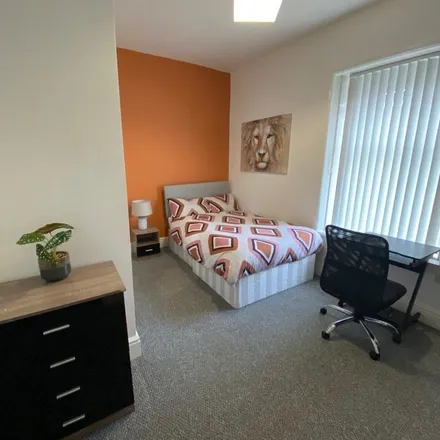 Rent this 1 bed apartment on Albert Street in Burnley, BB11 3DE