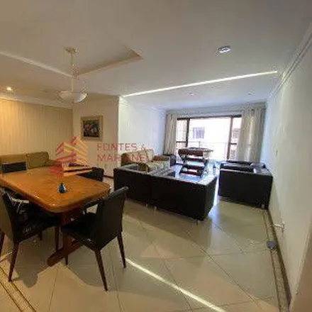 Buy this 4 bed apartment on Face e Corpo Salão e Estética in Rua Desembargador Augusto Botelho, Praia da Costa