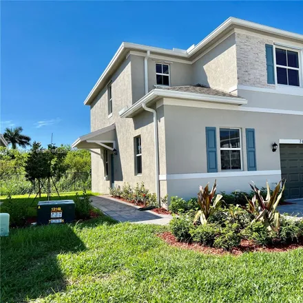 Rent this 4 bed townhouse on 760 Southeast 19th Street in Homestead, FL 33034