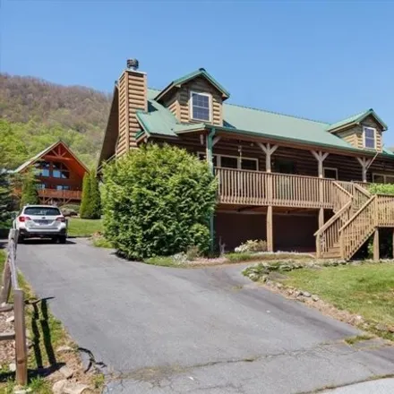 Image 4 - 79 Contentment Place, Maggie Valley, Haywood County, NC 28751, USA - House for sale