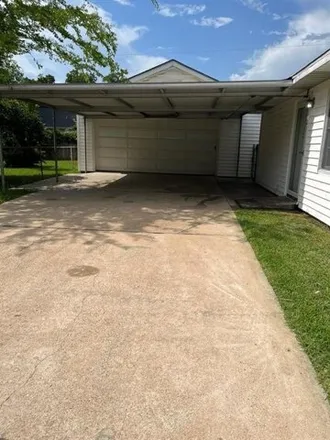Image 2 - 314 East Florida Avenue, Beaumont, TX 77705, USA - House for sale