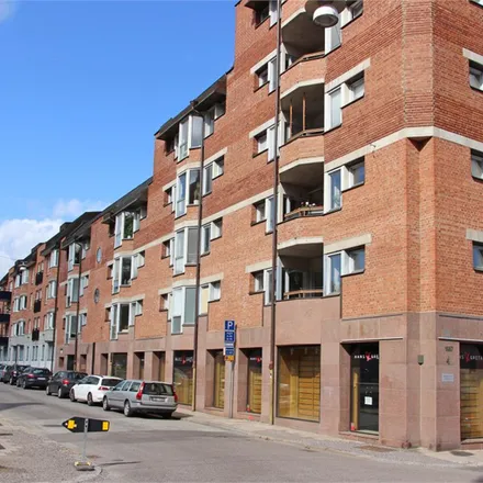 Rent this 3 bed apartment on Nya Rådstugugatan 21 in 602 42 Norrköping, Sweden