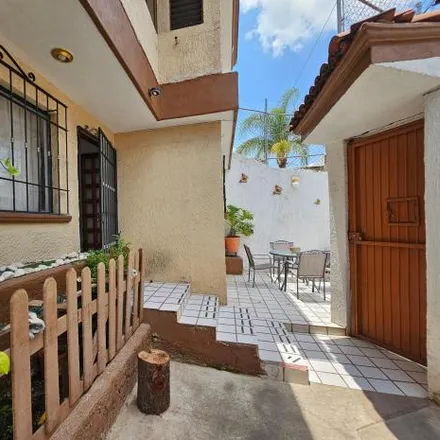 Buy this 3 bed house on Calle Santo Santiago 3659 in Jardines de Los Arcos, 45040 Zapopan