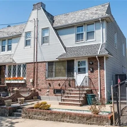 Buy this 3 bed duplex on 2559 Mickle Avenue in New York, NY 10469