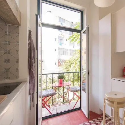 Image 2 - Lisbon, Portugal - Apartment for rent