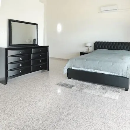Rent this 7 bed house on Sint-Maarten in Sint-Maartenplein 31, 3512 Hasselt
