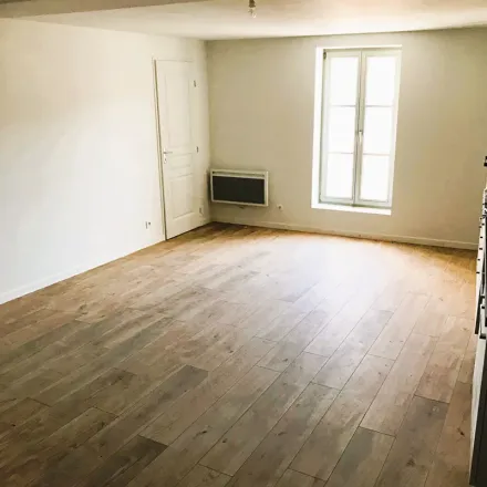 Rent this 3 bed apartment on 1567 Route de Bèdes in 13490 Jouques, France