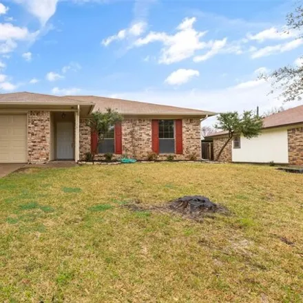 Rent this 3 bed house on 830 Vaughn Drive in Burleson, TX 76028
