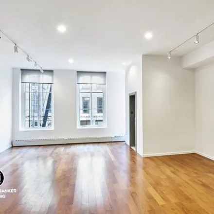 Rent this 2 bed house on 46 Warren Street in New York, NY 10007