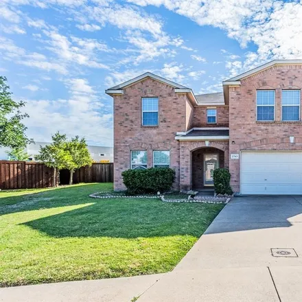 Buy this 5 bed house on 2743 Cold Water Trail in Grand Prairie, TX 75052