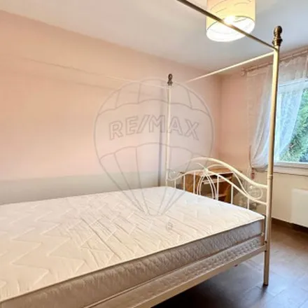 Rent this 3 bed apartment on 2 Place de Salvandy in 91100 Corbeil-Essonnes, France