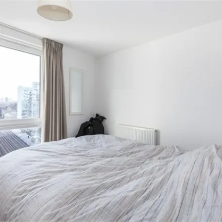 Image 2 - Lime View Apartments, John Nash Mews, Ratcliffe, London, E14 7GQ, United Kingdom - Apartment for rent