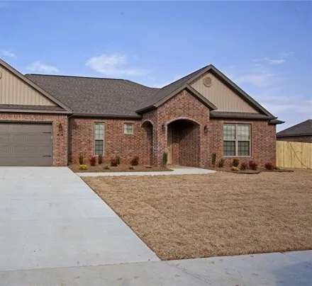 Rent this 3 bed house on 1102 Taylor Ln in Pea Ridge, Arkansas