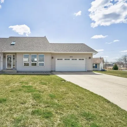 Buy this 4 bed house on 2802 Delia Lane in Milford, IA 51351