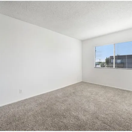 Rent this 1 bed apartment on 31st Street in Los Angeles, CA 90089