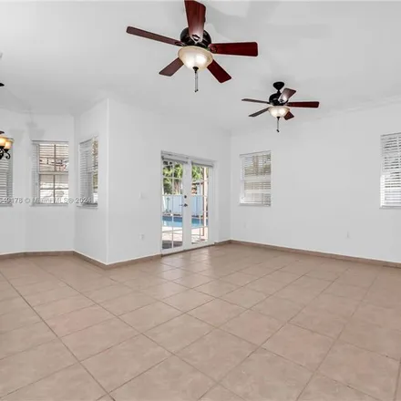 Image 7 - 7790 Northwest 162nd Terrace, Miami Lakes, FL 33016, USA - House for rent