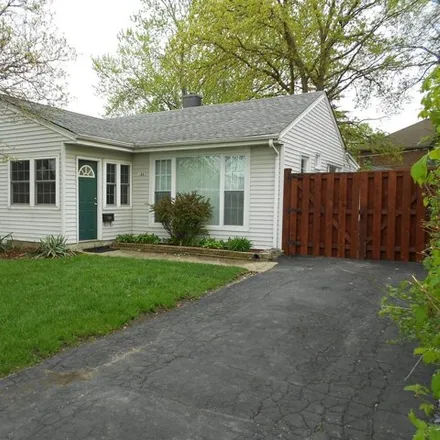 Rent this 3 bed house on 1881 Bennett Court in Riverview, Des Plaines