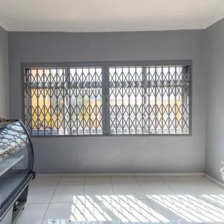 Rent this 5 bed house on Rua Juiz de Fora in São Lucas, São Paulo - SP