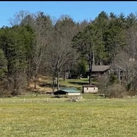 Buy this 3 bed house on 414 Prestwood Lane in Henderson County, NC 28792