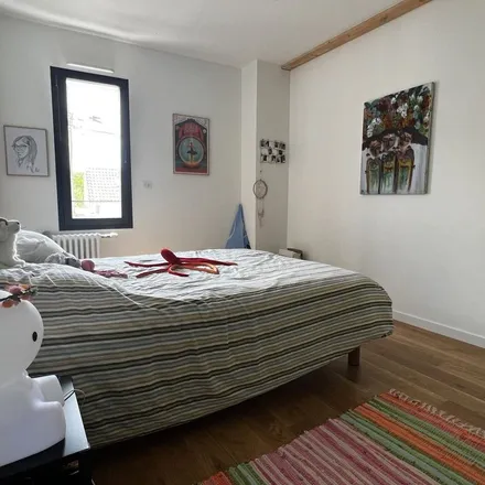 Rent this 6 bed apartment on 14 Place de la Liberté in 64100 Bayonne, France