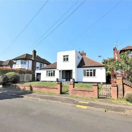 Buy this 4 bed house on Brook Rise in Chigwell, IG7 6AP