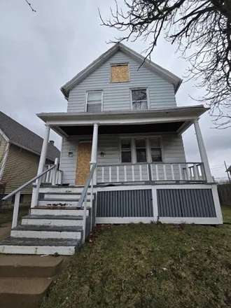 Buy this studio house on 2643 in 2643A North 24th Street, Milwaukee