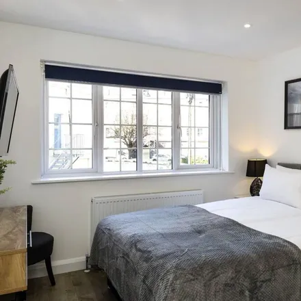Image 5 - Eastbourne, BN21 3DX, United Kingdom - Apartment for rent