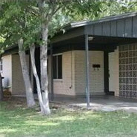Rent this 2 bed house on 5020 Collinwood Avenue in Fort Worth, TX 76107