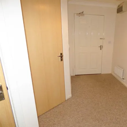 Image 8 - Redgrave Close, Gateshead, NE8 3JE, United Kingdom - Apartment for rent