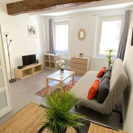 Rent this 1 bed apartment on L'Atelier Original in Place d'Armes, 83800 Toulon