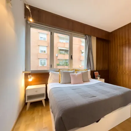 Rent this 6 bed room on Carrer de Benet Mateu in 28, 08034 Barcelona