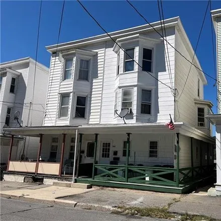 Image 2 - 623 Arlington Street, Tamaqua, PA 18252, USA - Apartment for sale