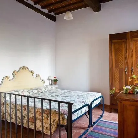 Rent this 3 bed apartment on 52028 Terranuova Bracciolini AR