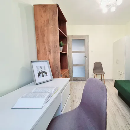Rent this 3 bed room on Gruntowa 8 in 15-706 Białystok, Poland