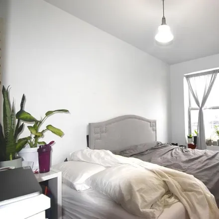 Rent this 4 bed apartment on 457 Keap St in Brooklyn, NY