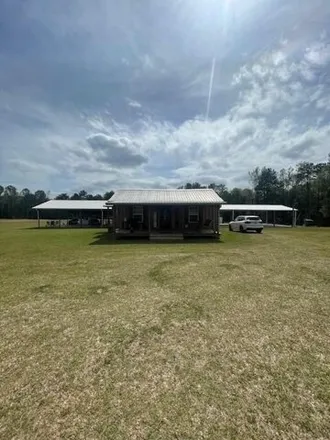 Buy this 1 bed house on Five Mile Road in Eufaula, AL 36027