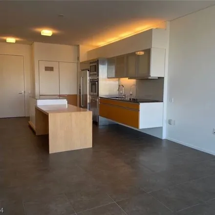 Image 3 - The Crystals, Harmon Place, Paradise, NV 89158, USA - Condo for rent