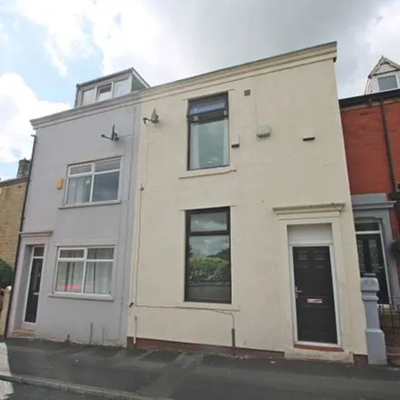 Image 2 - Bolton Road, Lower Darwen, BB2 4LE, United Kingdom - Apartment for rent