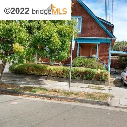 Buy this 6 bed house on 6622 Tremont Street in Oakland, CA 94705