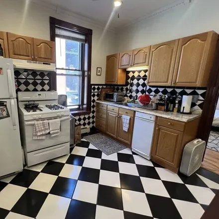 Image 7 - 282 K Street, Boston, MA 02127, USA - Apartment for rent